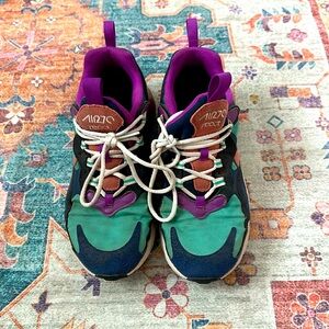 Youth 4.5 Nike 270 React!